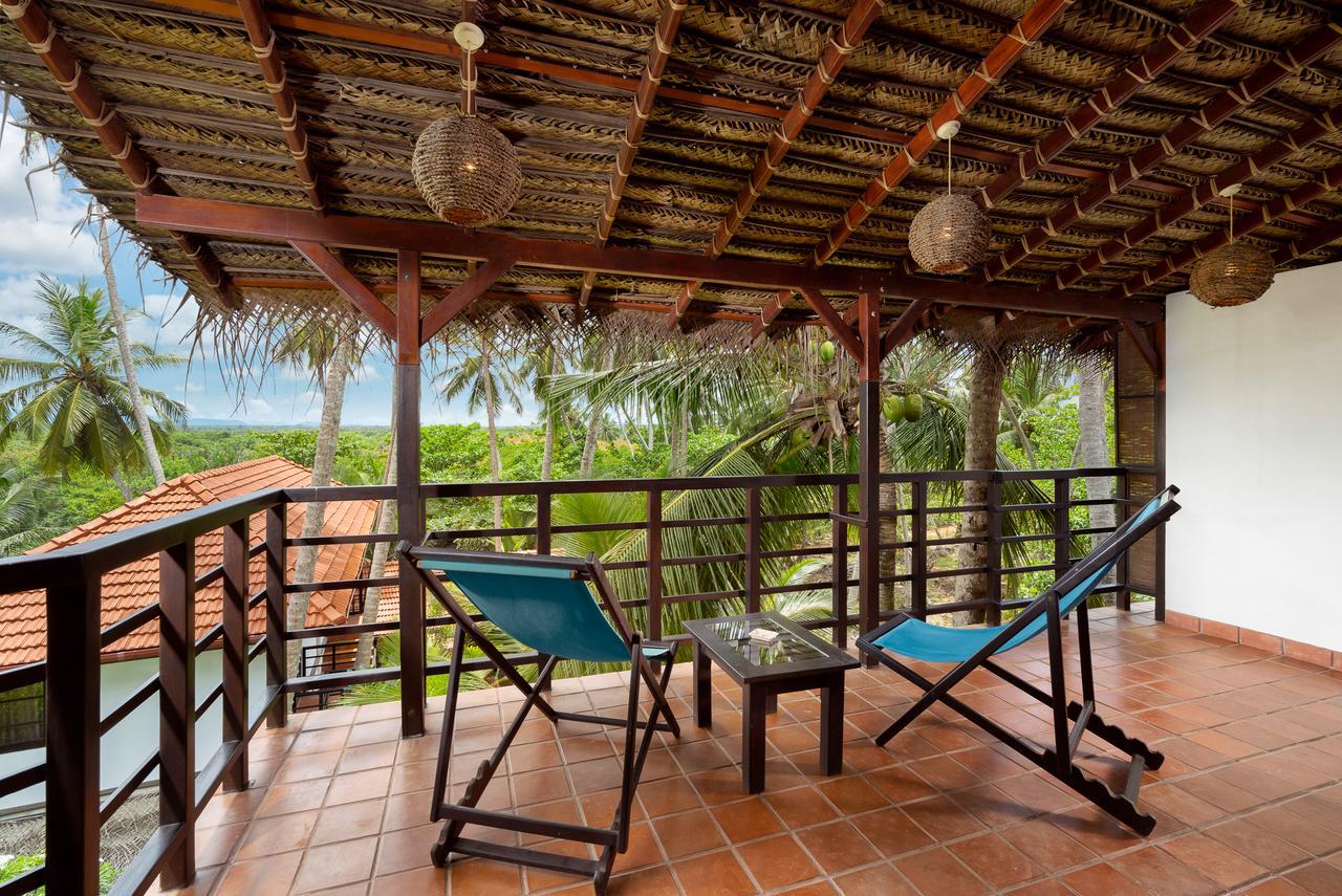 Seven Turtles Hotel Tangalle Exterior photo
