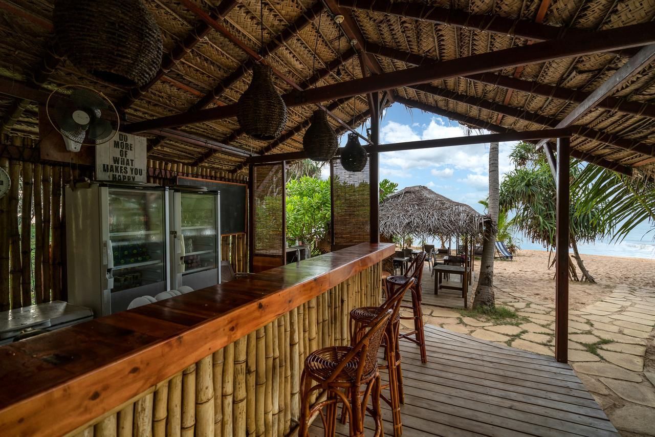 Seven Turtles Hotel Tangalle Exterior photo